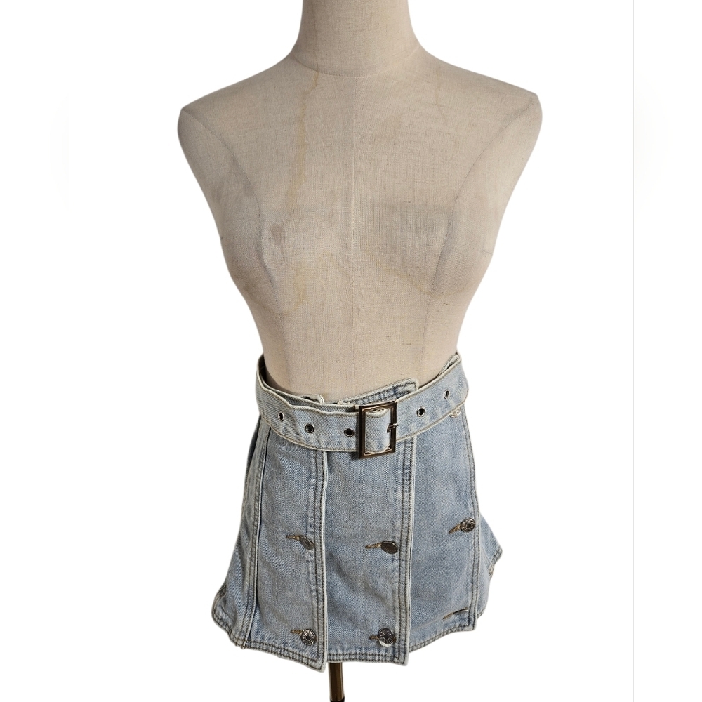 Light Wash Denim Vibtage Y2k Ultra Mini Skirt with Belt